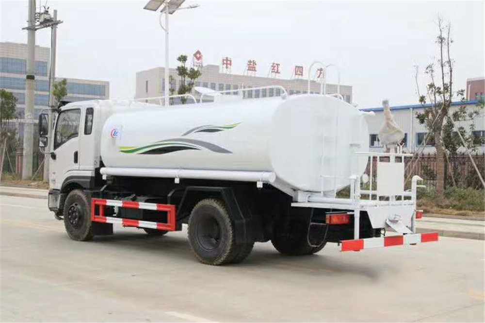 国六12立方东风D1L 洒水车